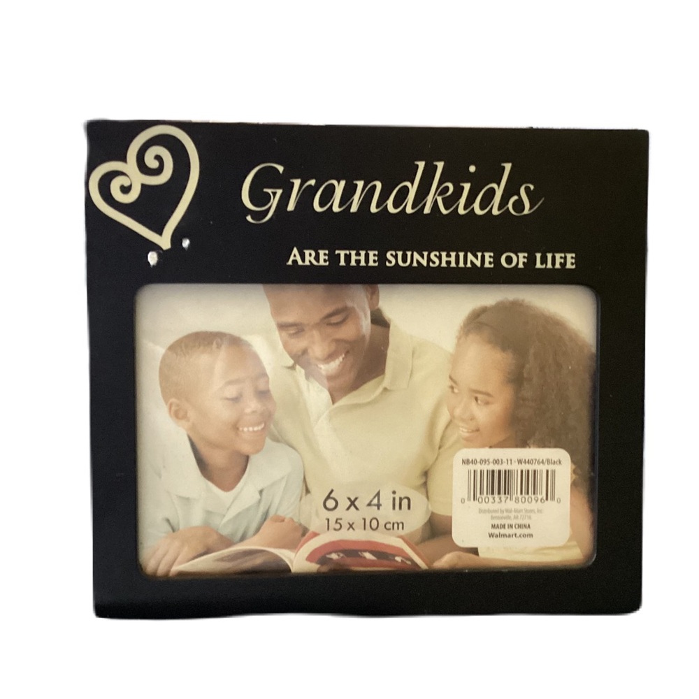 CLEARANCE Grandkids frame. 6X4